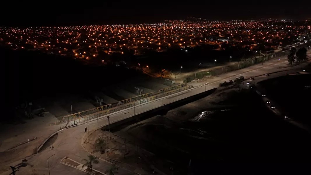 Nuevo puente de Vaqueros