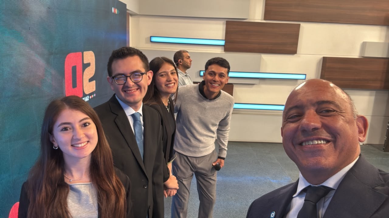 Los jovenes seleccionados para la diplamatura